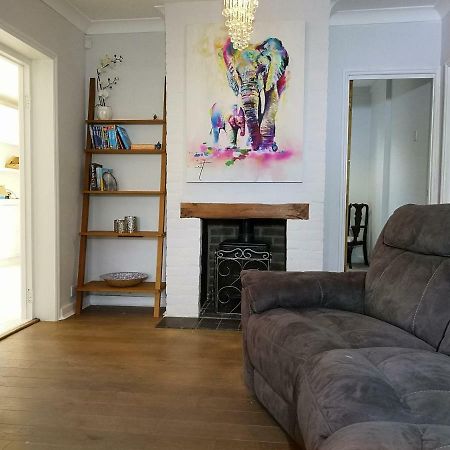 Easytoostay Paygate Cottage Brenchley Extérieur photo